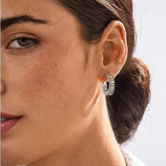 14K White Gold with Green Peridot Cubic Zirconia Drop Hoop Leverback Earrings - Picture 4 of 7